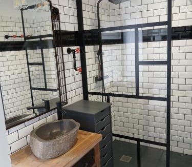 Gorron House | Chambre " Nid Cosy " Charme et Détente chez Fred