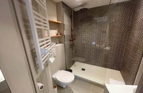 Le Rosais-La Flourie House | Chambre Noisette 2nd floor