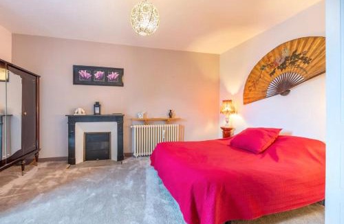 Montournais House | Chambre Nuit d'Asie