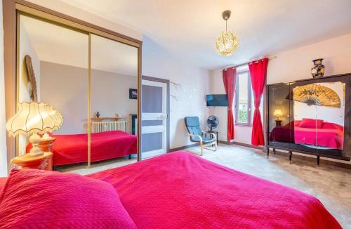 Montournais House | Chambre Nuit d'Asie