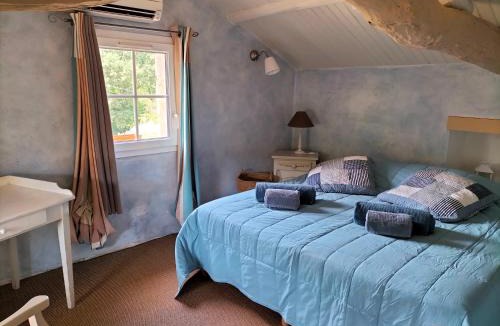 Saint-Andre-d'Olerargues Bed & Breakfast | Chambre Olivette Mas Bel Esperance