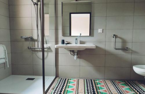 Barcillonnette Bed & Breakfast | Chambre Okami