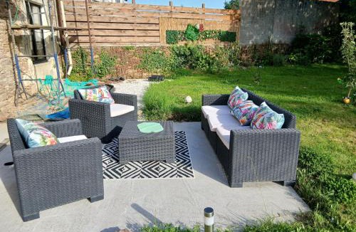 Mareuil-Sur-Lay-Dissais Bed & Breakfast | chambre parentale