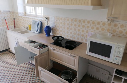 Savigne-lʼEveque House | Chambre parquet flottant