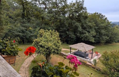 Moyenmoutier Bed & Breakfast | Chambre Perce-neige, Maison d'hôtes Les Accacias