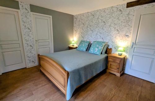 Moyenmoutier Bed & Breakfast | Chambre Perce-neige, Maison d'hôtes Les Accacias