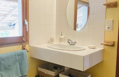 Feneyrols Bed & Breakfast | Chambre Privé à la Campagne