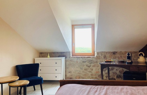 Feneyrols Bed & Breakfast | Chambre Privé à la Campagne