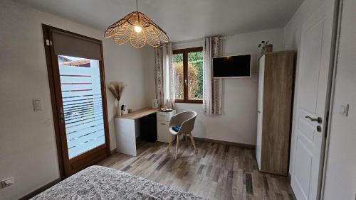 Vertaizon House | Chambre privé climatisé