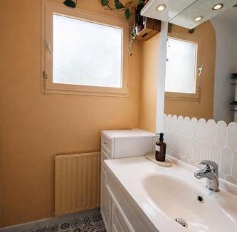 Saint-Pierre-de-Varengeville House | Chambre privée, A l'ombre des Pommiers
