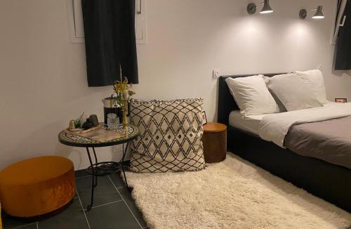 Parthenay Apartment | chambre privée avec SDB