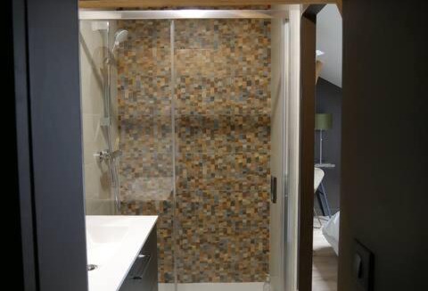 Argentieres Bed & Breakfast | Chambre privée chez l'habitant