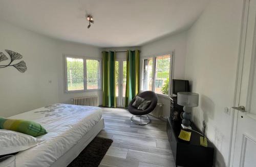 Chanas House | Chambre privée Chiberta