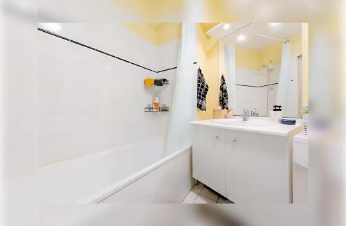Wazemmes House | Chambre privée dans un appartement à Lille centre