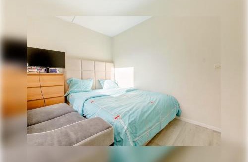 Wazemmes House | Chambre privée dans un appartement à Lille centre