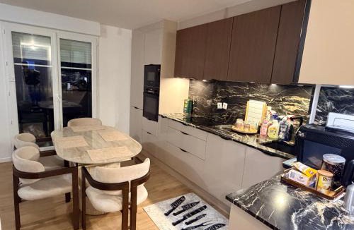 Saint-Witz Apartment | Chambre privée , dans un 4 pièces , avec SDB privative