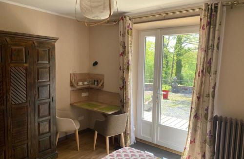 Le Cercueil Bed & Breakfast | Chambre privée en bordure de la forêt d'Ecouves