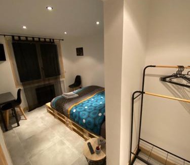 Villiers-en-Biere Bed & Breakfast | Chambre privée