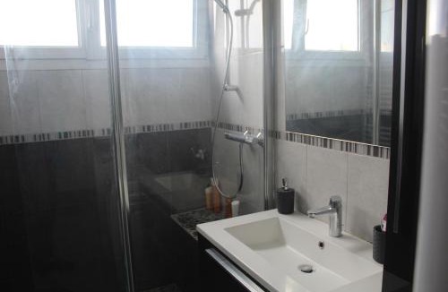 Athis-Mons Bed & Breakfast | Chambre privée près aéroport Paris Orly