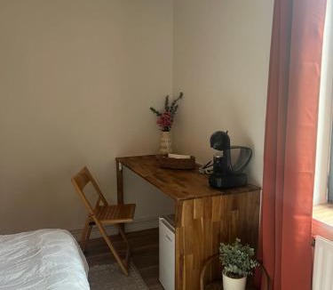 Requeil House | Chambre Privée proche Le Mans