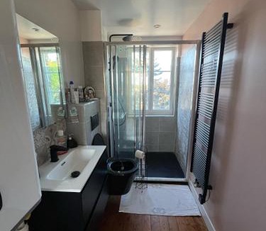 Les Cites Bed & Breakfast | Chambre privative Dives Cabourg