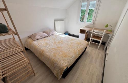 Tarbes House | Chambre privative dans maison partagée avec d'autres voyageurs