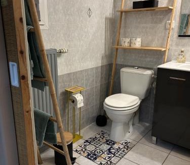 Les Herbiers Apartment | Chambre proche Puy du Fou
