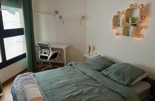 Front de Lac House | Chambre Rivage - Colocation - Métro 8 - RER 5 min