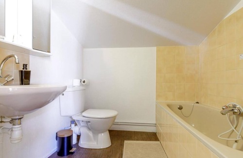 Gaillac House | Chambre Saint Pierre - Hypercentre - Gaillac