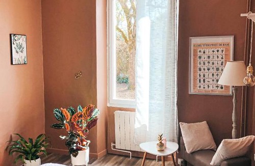 Cognac House | chambre salle de bain partagée