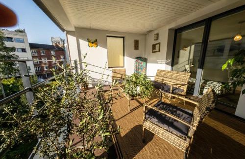 Republique–Point-du-Jour House | Chambre-Salon avec Terrasse sur Jardin