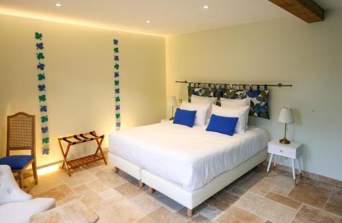 Le-Petit-Pressigny Bed & Breakfast | Chambre Saumur
