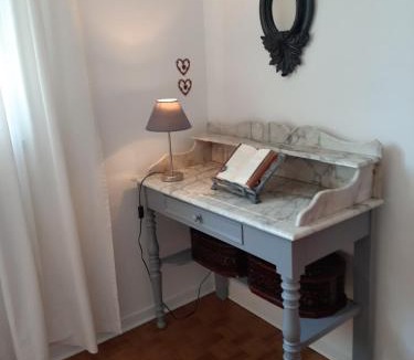 L'Honor-de-Cos House | Chambre soignée et accueillante à la campagne - Ch Rouge