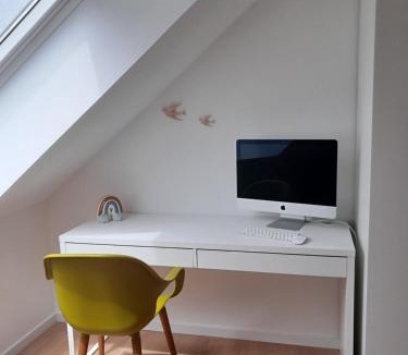 Plaintel Bed & Breakfast | Chambre spacieuse avec piscine privative