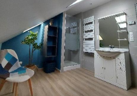 Euville Bed & Breakfast | Chambre spacieuse climatisée - Petit déjeuner inclus