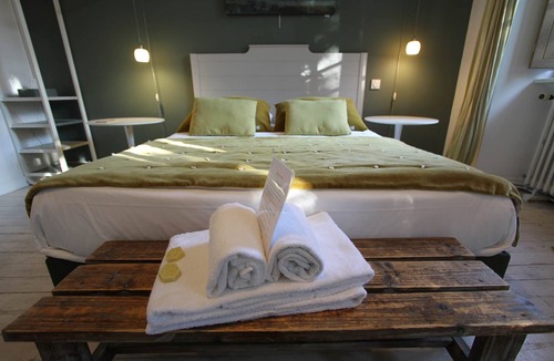 Le Rosais-La Flourie House | Chambre Tilleul 1 st floor