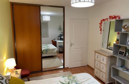 Soumoulou Bed & Breakfast | Chambre tout confort avec petit déjeuner
