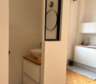 Lisieux Bed & Breakfast | Chambre toute équipée