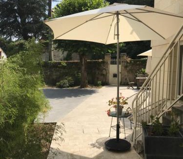 Rochecorbon Bed & Breakfast | Chambre Troglodytique Villa Marie Louise