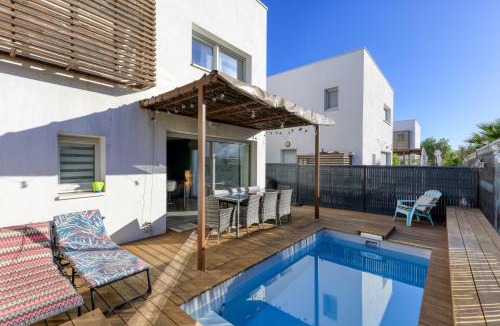 Jacou Bed & Breakfast | Chambre Villa illiade