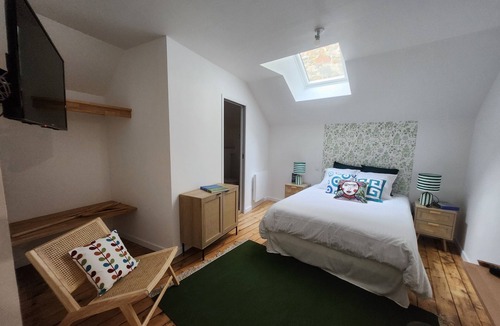 Centre-ville rive gauche Bed & Breakfast | Chambre Vincent VAN Gogh