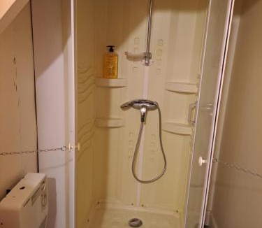 Chateauroux House | chambre vintage