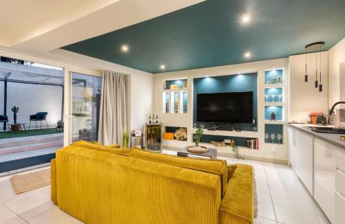 Cormeilles-en-Parisis House | Chambre XXL, Luxueux, Home Cinéma, Jardin