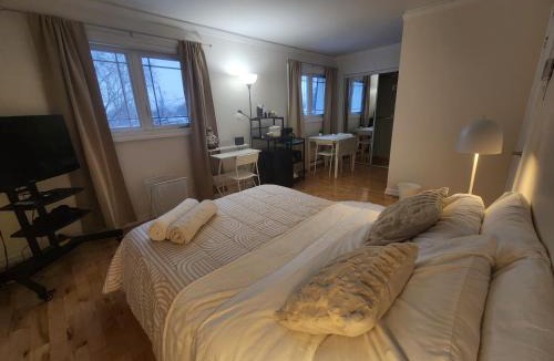 Longueuil House | Chambre Zen, Résidence paisible près de Montréal
