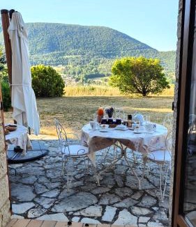 Montbrun-les-Bains Bed & Breakfast | Chambres chez l'habitant