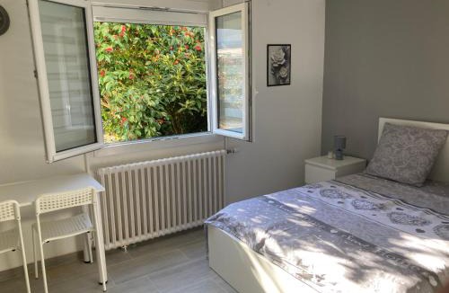 Cholet House | Chambres comme un petit logement