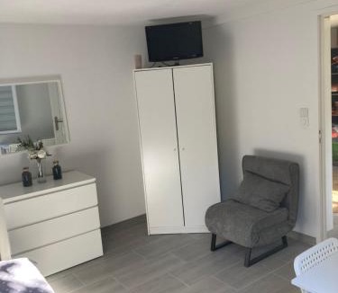 Cholet House | Chambres comme un petit logement