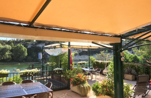 Saint-Martin-d'Ardeche Bed & Breakfast | Chambres d'Hôtes De Caïre Noù