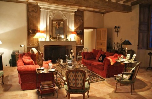 Saint-Laurent-des-Mortiers Bed & Breakfast | Chambres d'hôtes Logis de la Juquaise