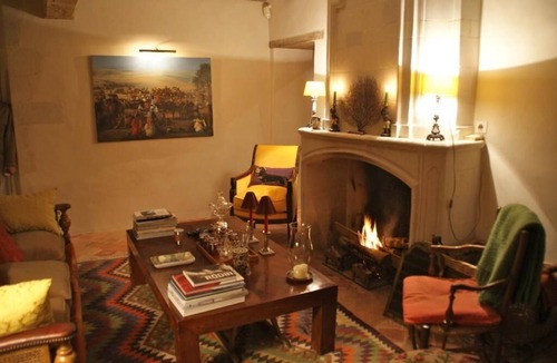 Saint-Laurent-des-Mortiers Bed & Breakfast | Chambres d'hôtes Logis de la Juquaise